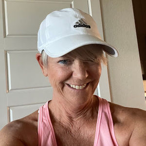 Meet your Posher, Heidi